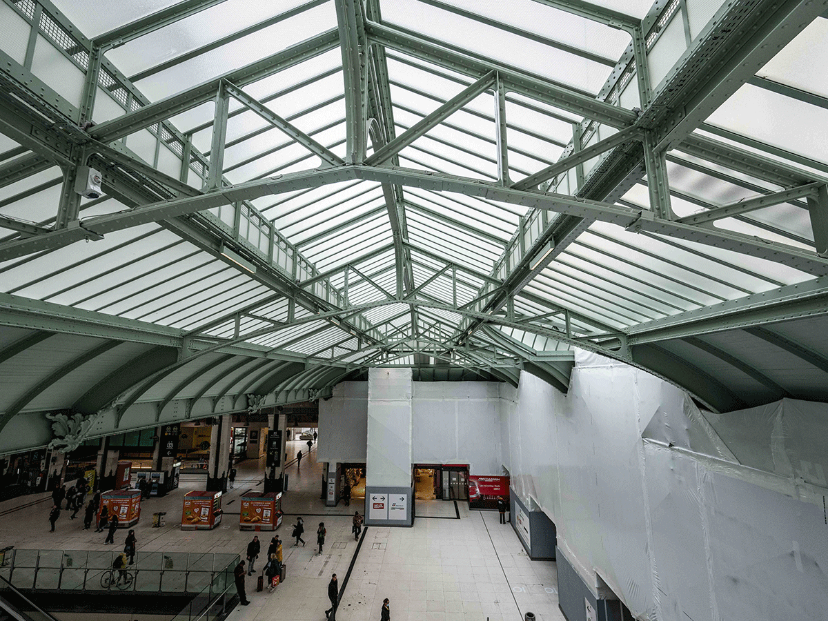 Gare De Lyon Petite Halle Voyageur Fili Re Peinture Anticorrosion